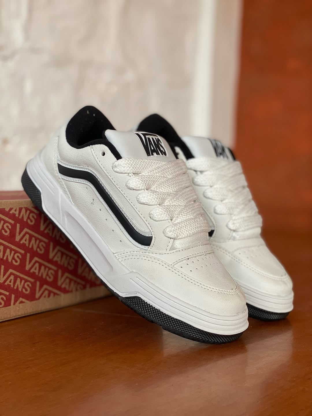 Vans Hylane