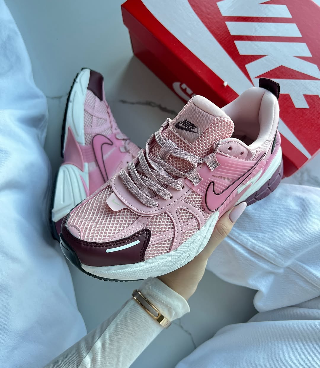 Nike Air V2K